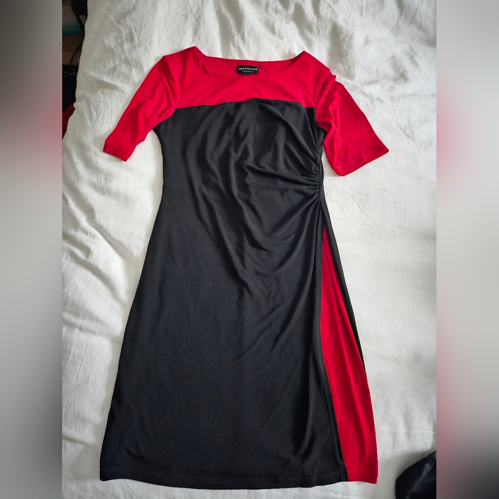 Black and red jersey dress